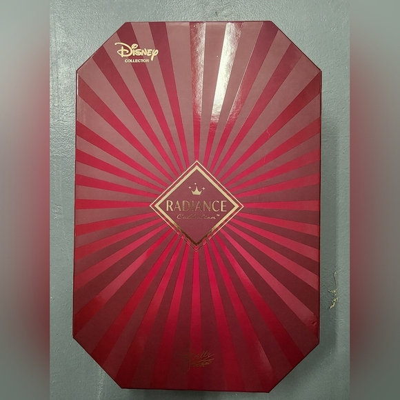 Mattel Princess Belle "Beauty and the Beast Doll" in Yellow Gown, NRFB NIB - Picture 2 of 8